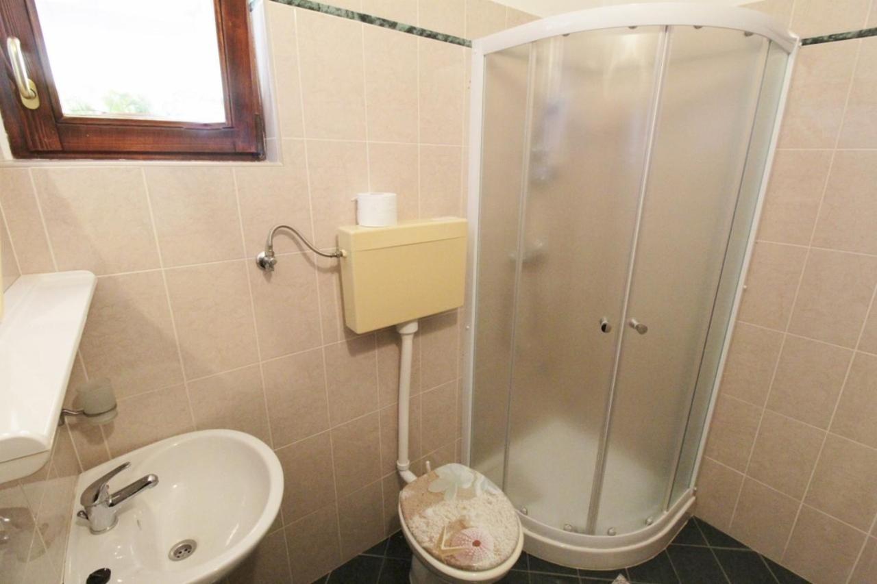 Apartments Zambratija With Sea View Bagian luar foto