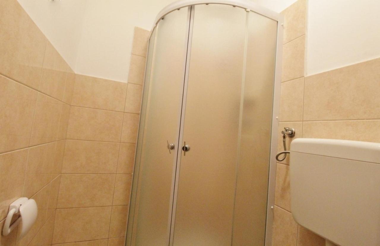 Apartments Zambratija With Sea View Bagian luar foto